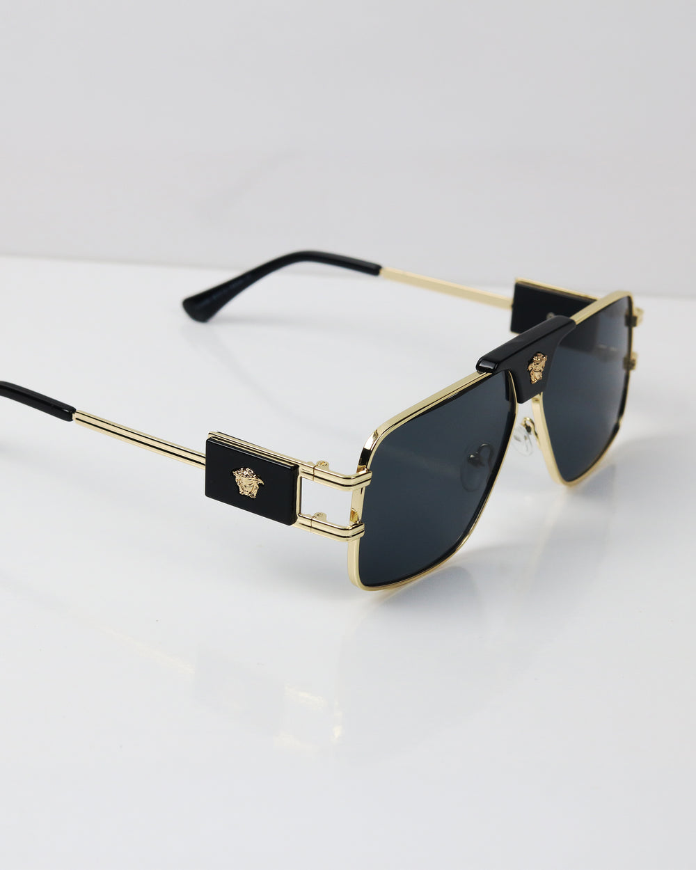VERSY Gold Siyah Güneş Gözlüğü